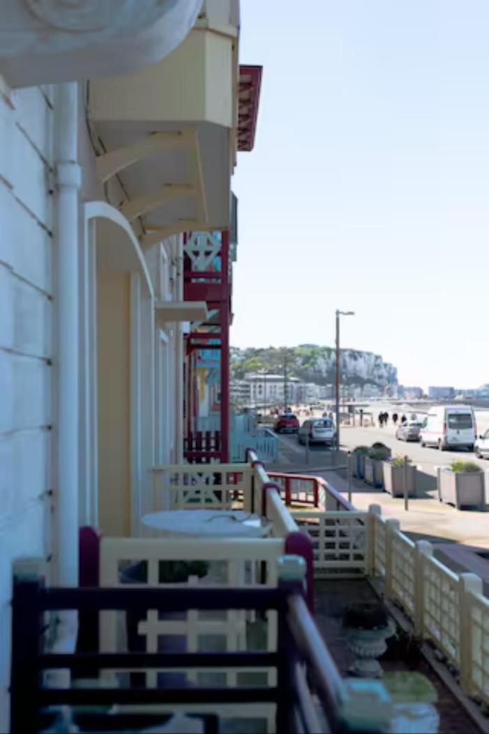 La Decouverte, Appartement Front De Mer Mers Экстерьер фото